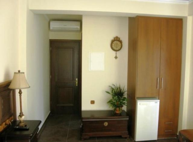 Iris Spa Loutra Edipsou  Zewnętrze zdjęcie