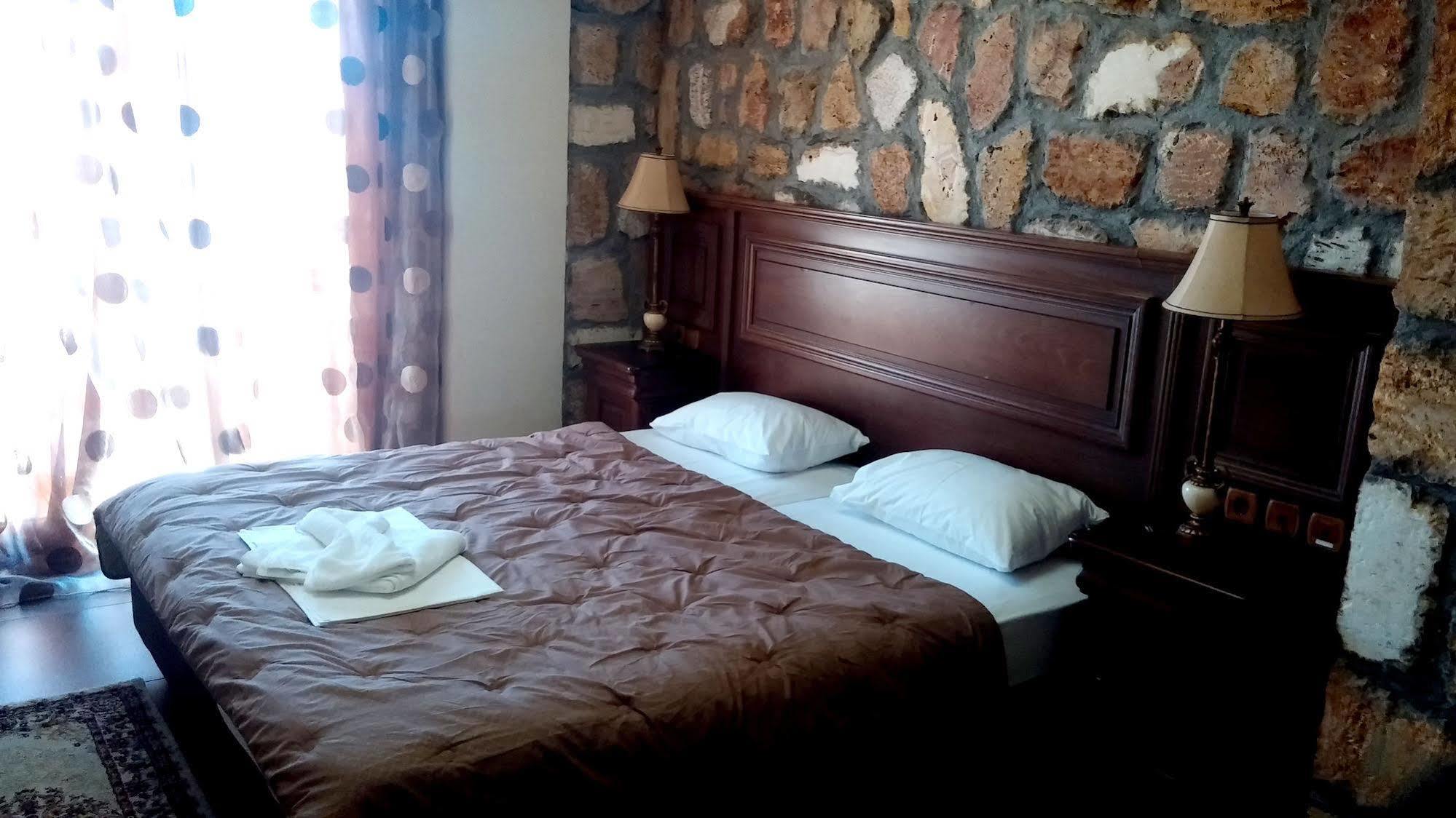 Iris Spa Loutra Edipsou  Zewnętrze zdjęcie